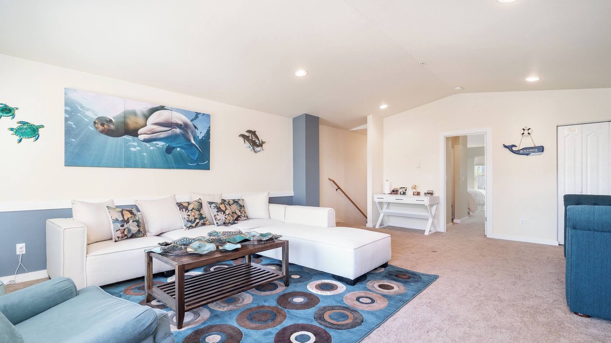 Newport Apartment | Oceanic Mirage - Newly Remodeled Family Friendly Ocean View