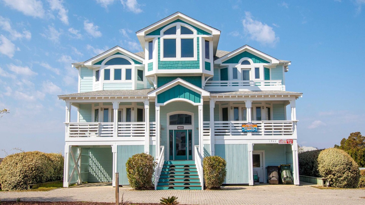 Corolla Light House | Oceanside, ELEVATOR, Indoor-Outdoor pool, Sauna, Rec Room, Media Room, BH12, Celtic Tides
