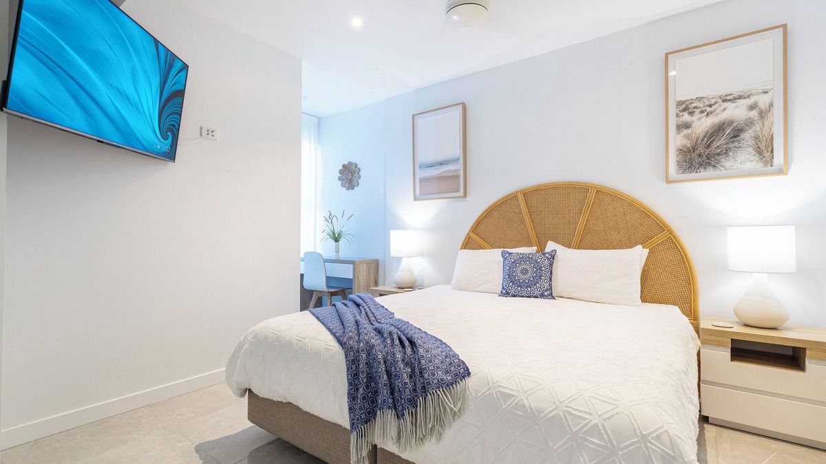 Bokarina Apartment | Oceanus oasis. Stunning modern coastal apartment