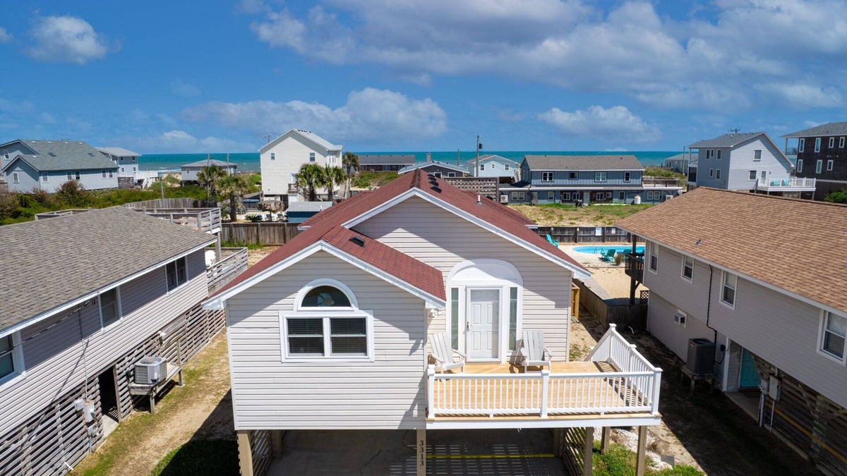 Colington House | Oceanview Comfort | Steps to Beach in OBX
