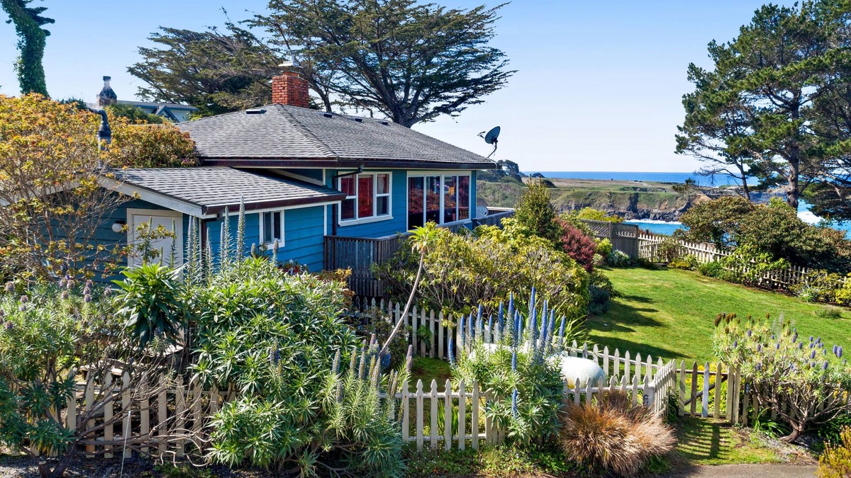 Mendocino House | Oceanview Home plus Cottage & Studio w/Free WiFi, a Gas Fireplace, & Decks