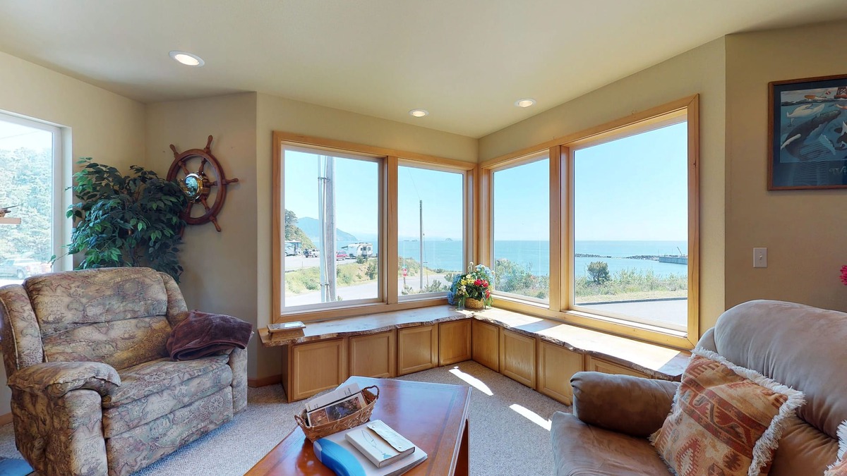 Port Orford House | Oceanview home w/Jetted tub and great location - near the port and beach access