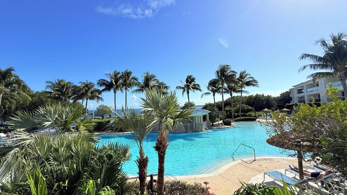 Rock Harbor Villa | Oceanview - Pool Indoor/Outdoor Pickleball September Deals