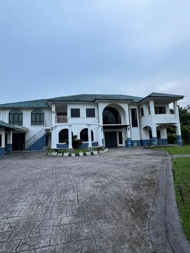 Kampung Sungai Buah Villa | Odel Guest House