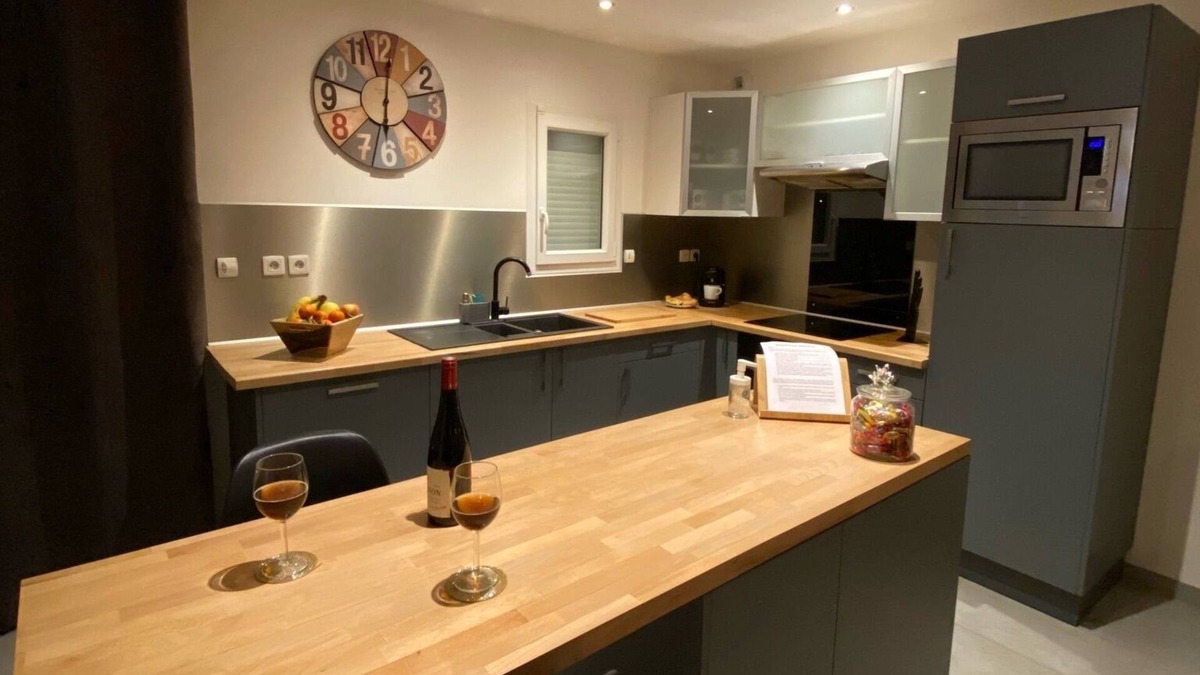 Saint-Peray House | Œnologîte, House in the heart of a village of character