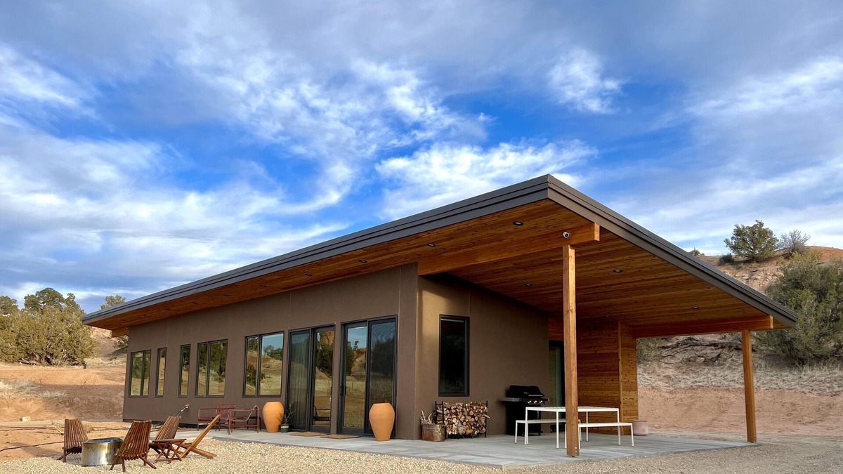 Cannonville House | Off-grid Modern Desert Retreat near Bryce Canyon