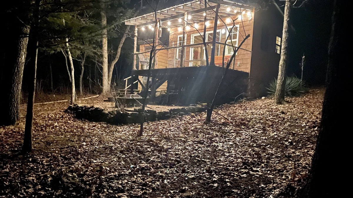 Long Lane Cabin | Off Grid tiny cabin on riverfront property