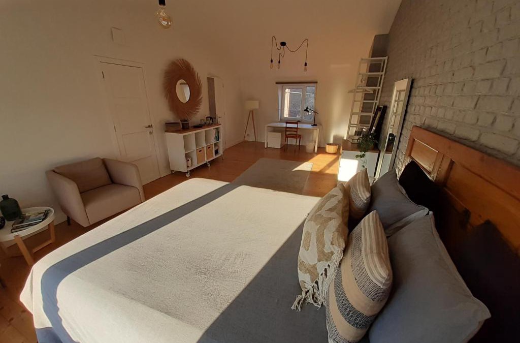 Huy Bed & Breakfast | Office des bons enfants