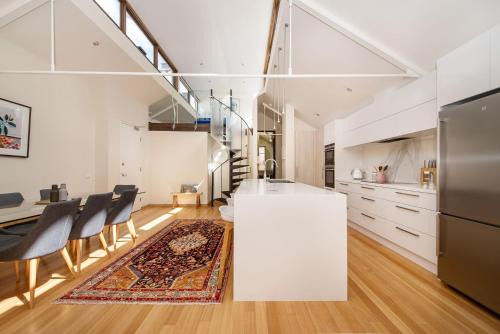 Collingwood Apartment | Oh So Collingwood