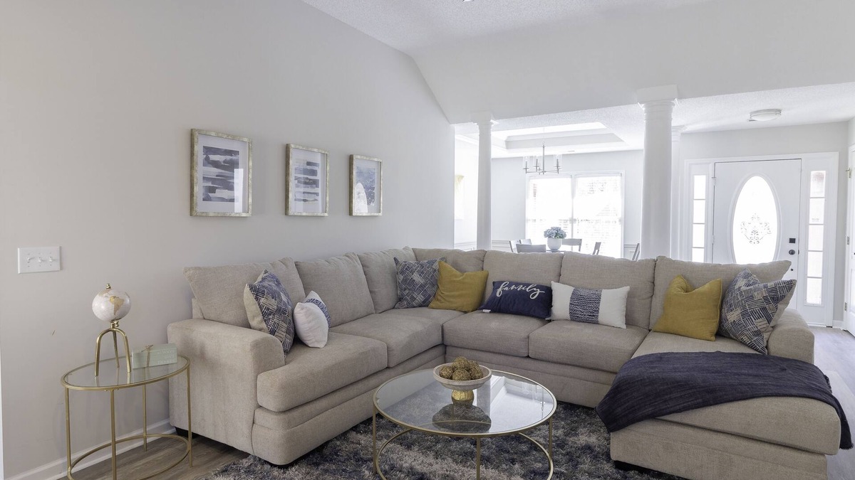 Harvest House | Oh, This is Nice! Sleeps 9 people.