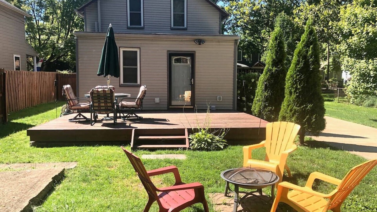 Detroit - Shoreway Apartment | OhioCity, Zoo,Westside Market,Downtown,Rock Hall