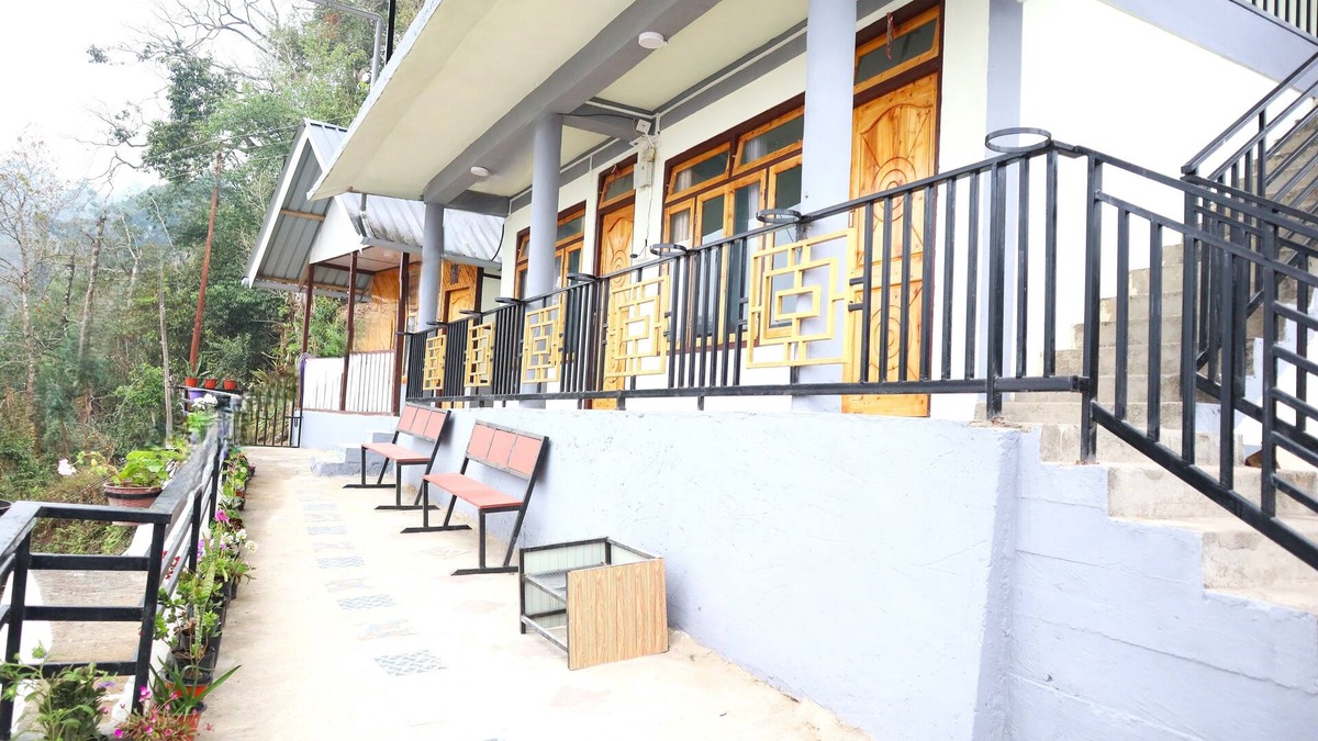 Rishop Resort | Okhli Homestay
