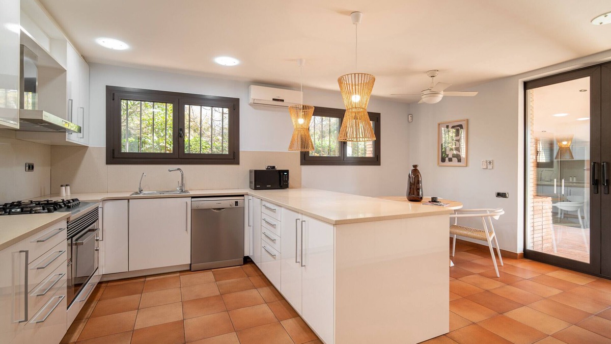 Gava Villa | Olala Gava Beach Villa