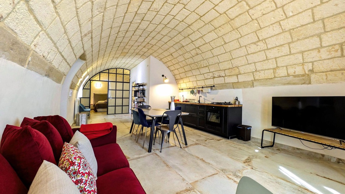 Giuggianello Apartment | Old farmhouse "Le Bey" Elsa