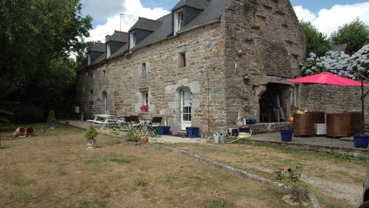 Concarneau House | Old farmhouse renovated