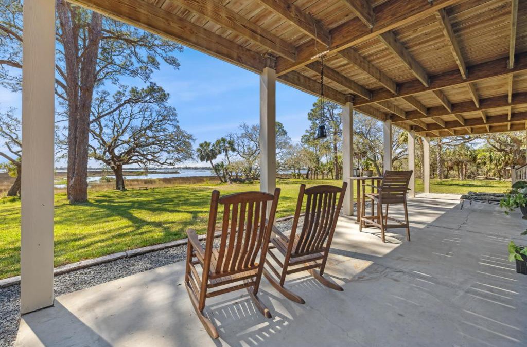 Cedar Key Apartment | Old Florida Paradise