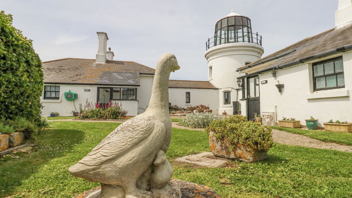 Southwell Cottage | OLD HIGHER LIGHTHOUSE STOPES COTTAGE, with pool in Portland Bill