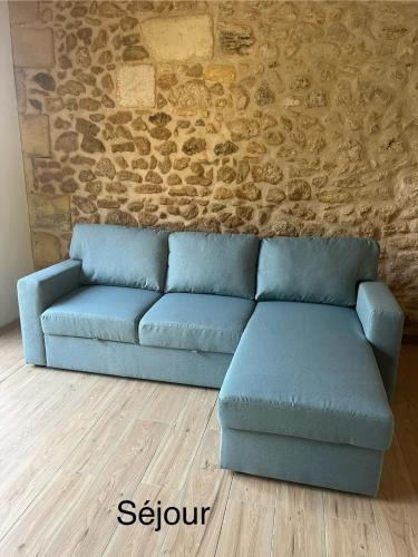 Quinsac Apartment | Old renovated vat
