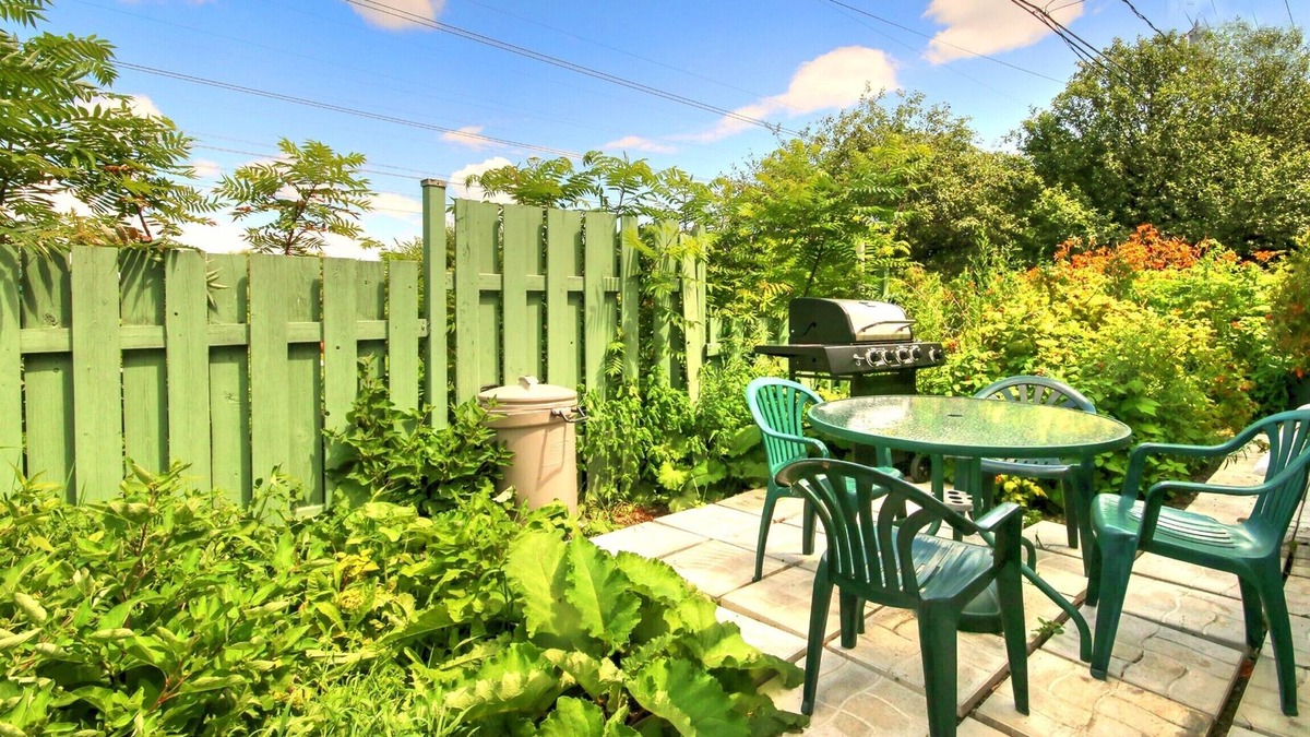 Neufchatel Est–Lebourgneuf House | Old rustic house Espace Interessant Quebec