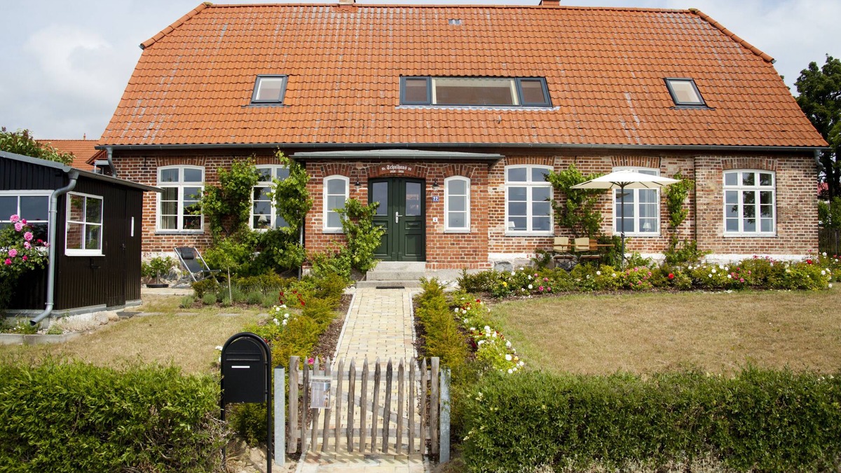 Neuendorf Apartment | Old schoolhouse Panorama apartment