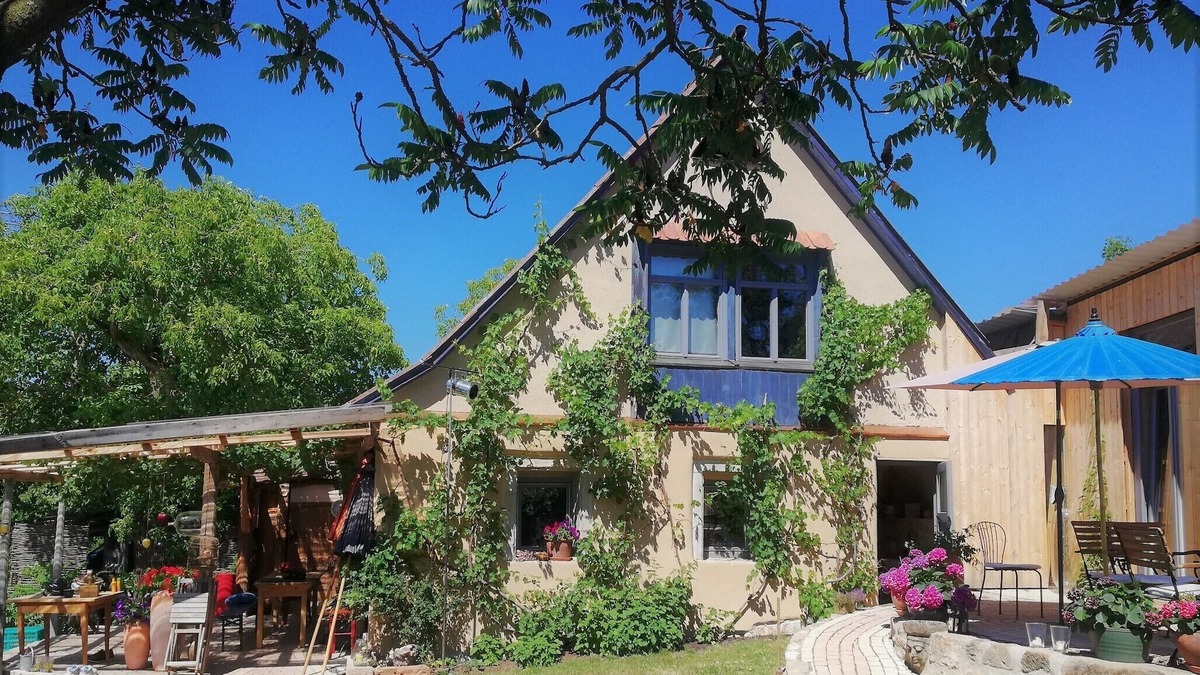 Mainleus Other | Old shepherd's house/artists' house