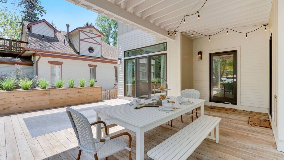 University Park House | Old Town Oasis - Spacious Artisan Home