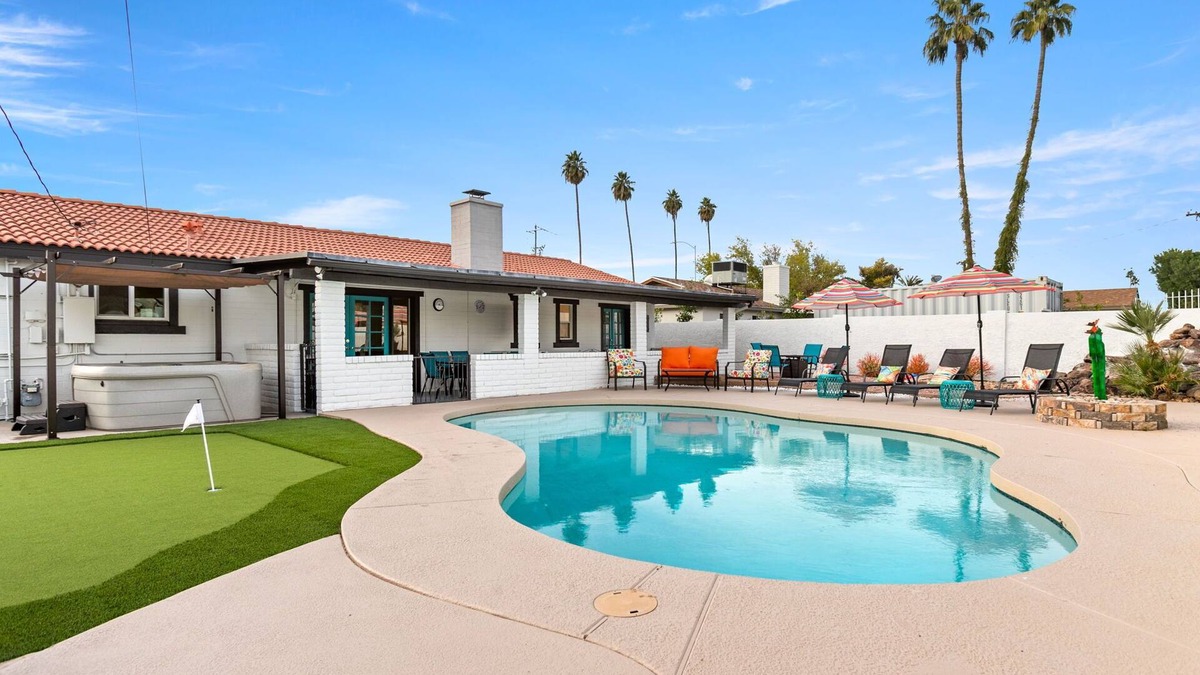 Peaceful Valley House | Old Town Oasis w/Heated Pool, Hot Tub, & Fire Pit