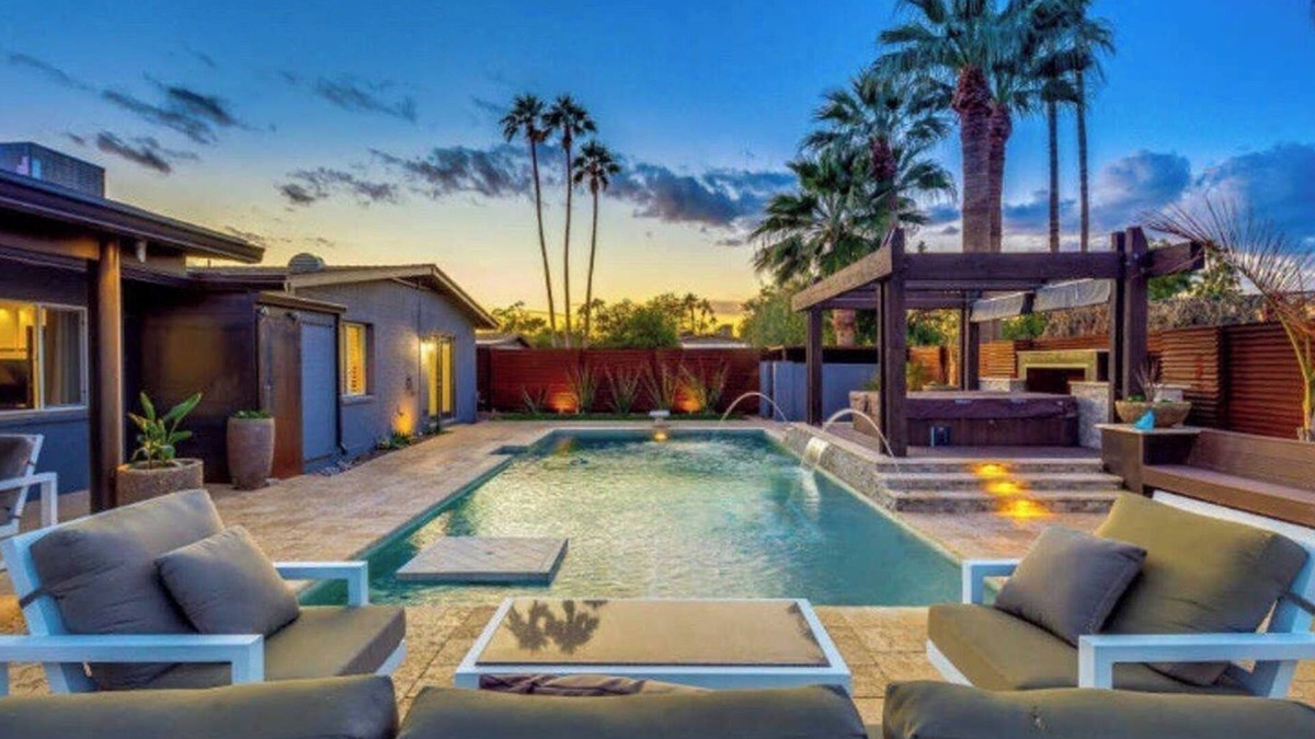 Scottsdale Highlands House | Old Town Scottsdale Oasis w/Heated Pool, Hot Tub, Fire Pit, Arcade & BBQ Grill