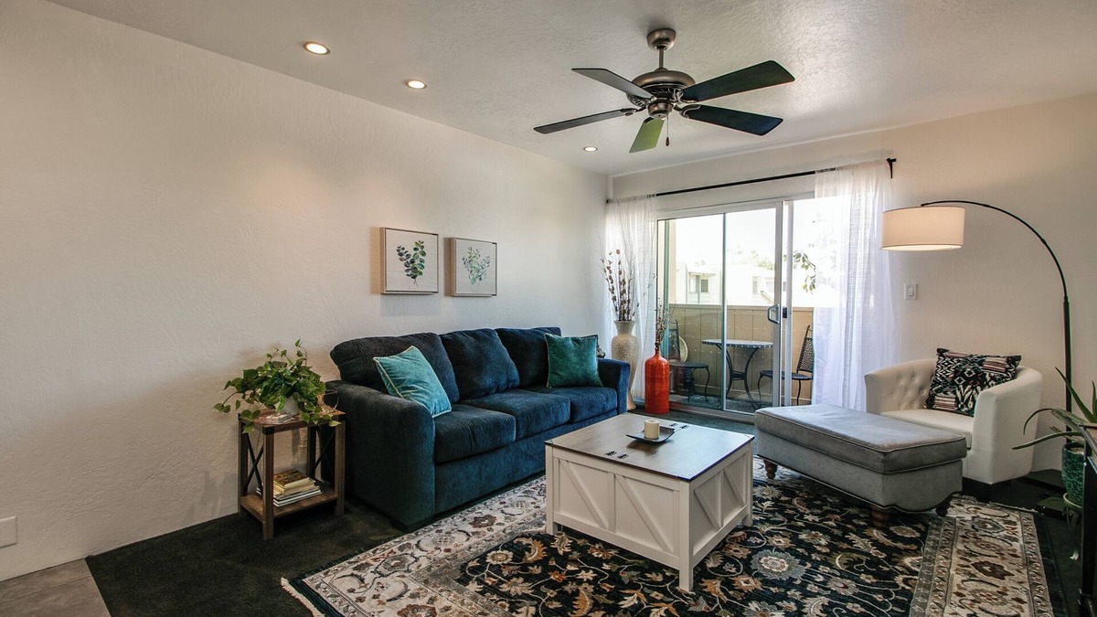 South Scottsdale Condo | Old Town Scottsdale 1 Bdrm Condo in Prime Location!
