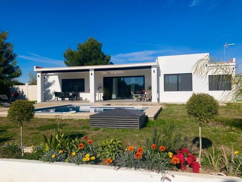 Sanlucar la Mayor Villa | OLE TÚ ANDALUCIA