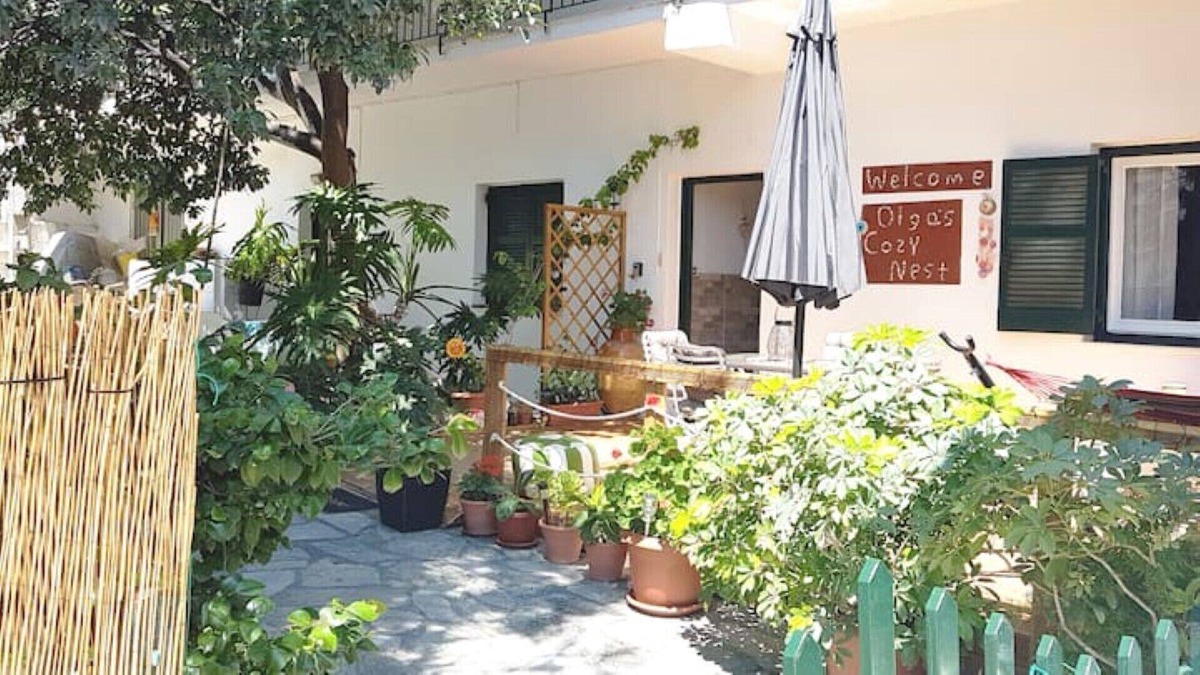 Ano Korakiana Apartment | Olga's Cozy Nest , apartment in Ano Korakiana.