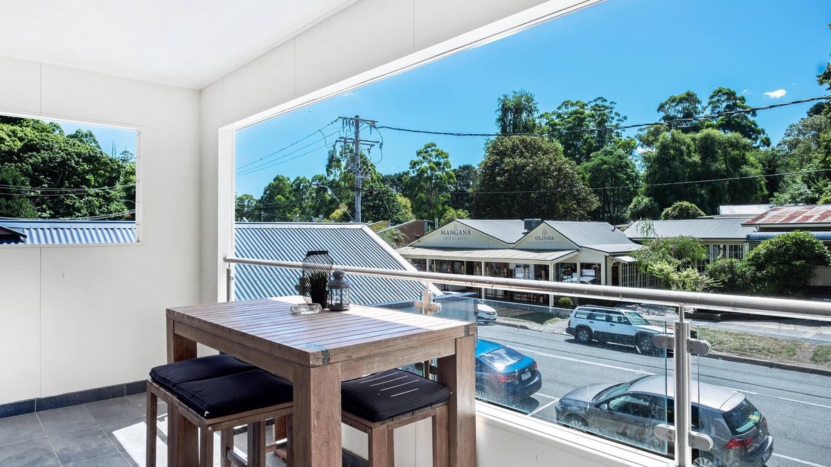 Olinda Apartment | Olinda Two Bedroom Apartment B2 - This beautiful and comfortably furnished apartment is centrally located in the village of Olinda.
