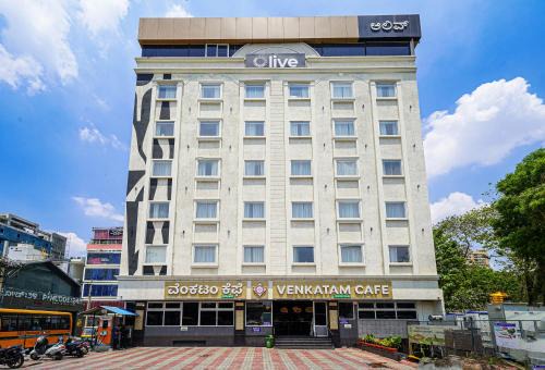 Nagavara Hotel | Olive Hotel Hebbal by Embassy Group