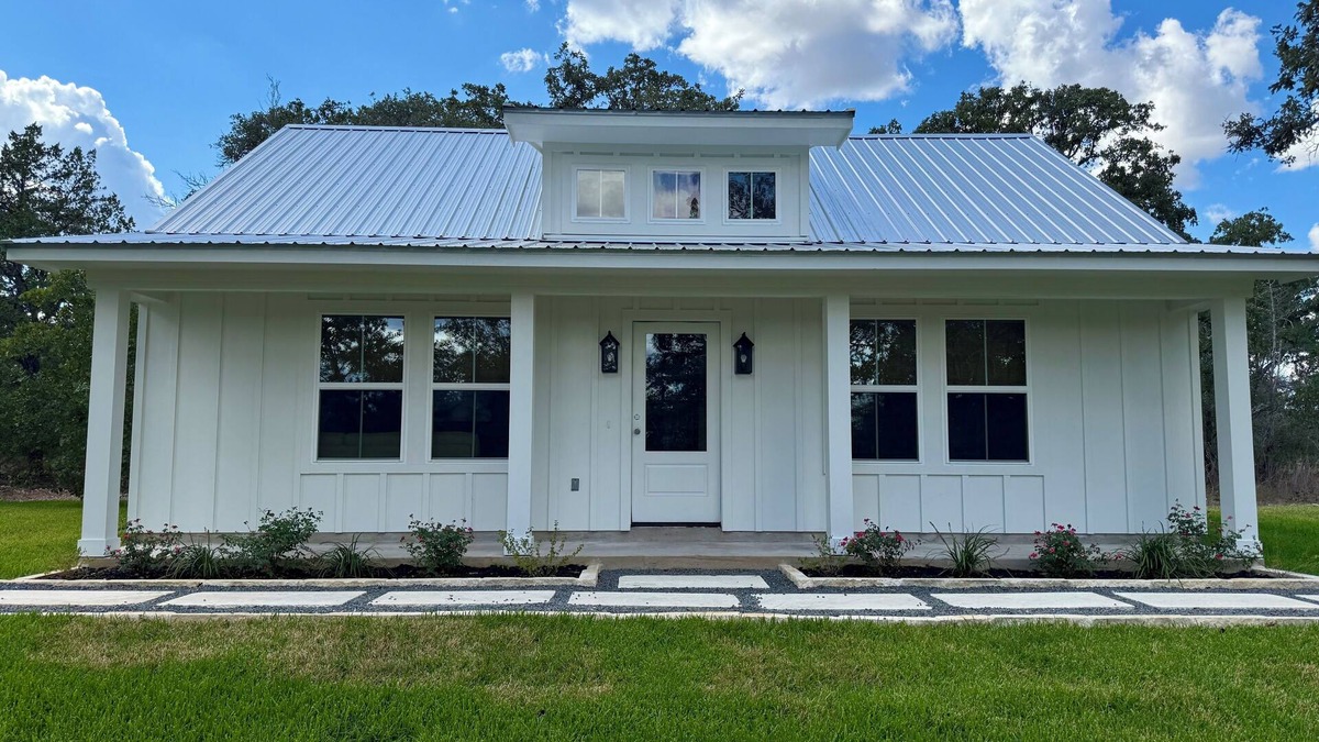 Round Top House | Olive House | Countryside Vibes Close to Town