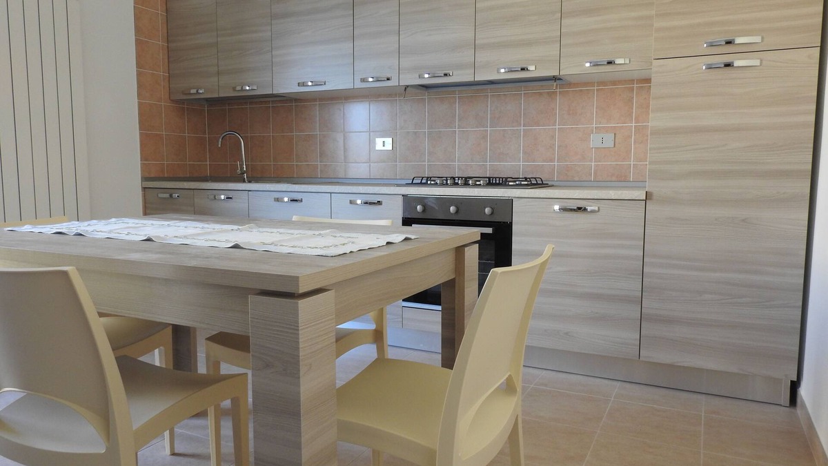 Piane d'Archi-Quadroni Apartment | Olive trees stay between sea and mountains