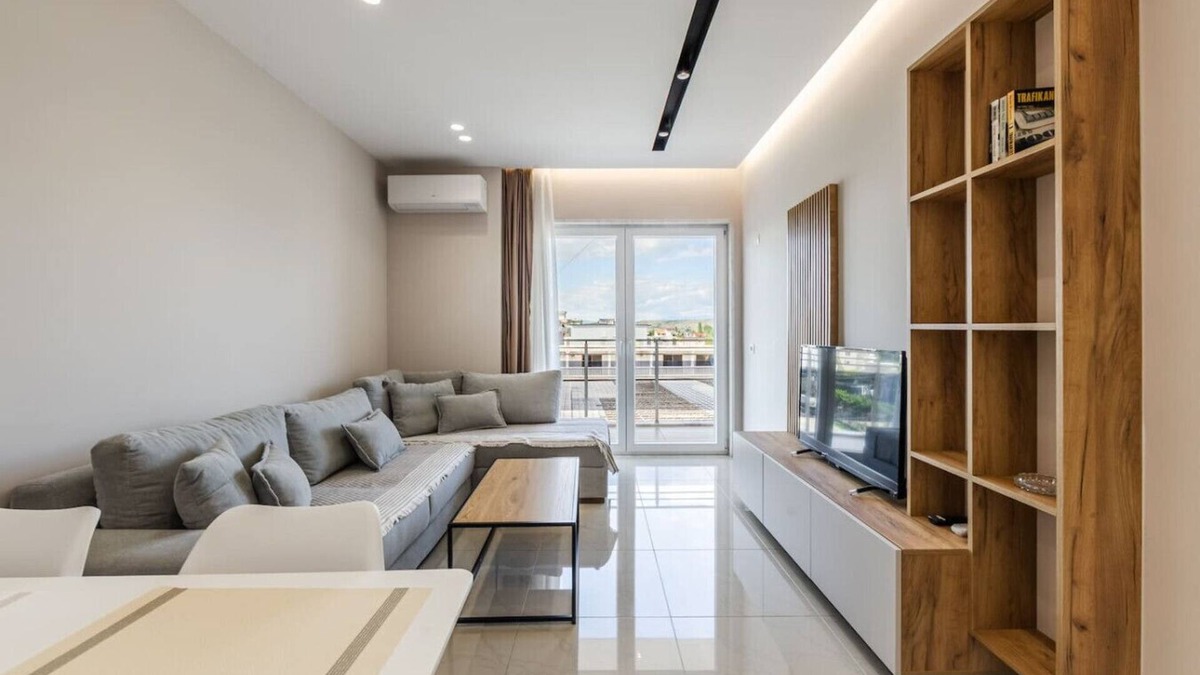 Velipoje Apartment | Olivia's Apartment | 24