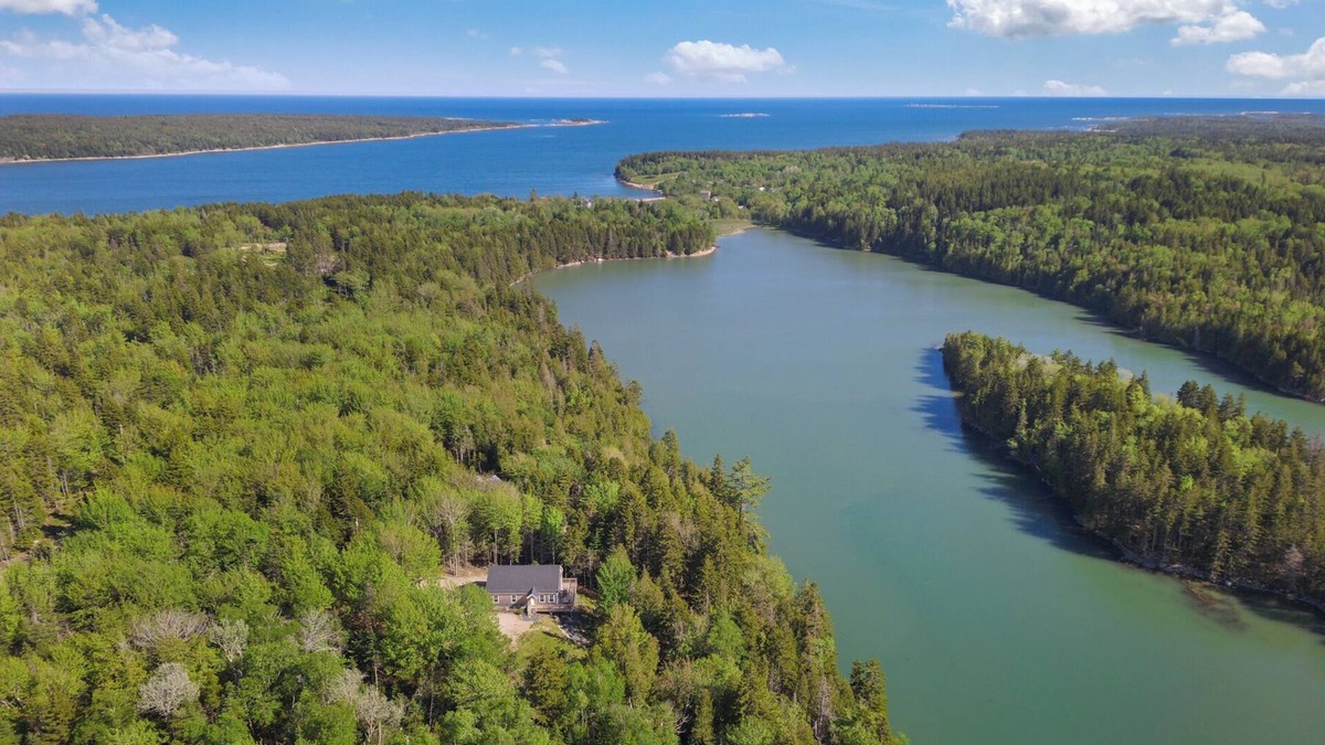 Steuben House | Ollie's Folly: Gorgeous Oceanfront Downeast Maine Home Near Acadia & Petit Manan