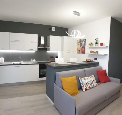 Madonna dell'Olmo Apartment | OLTRE LE NUVOLE