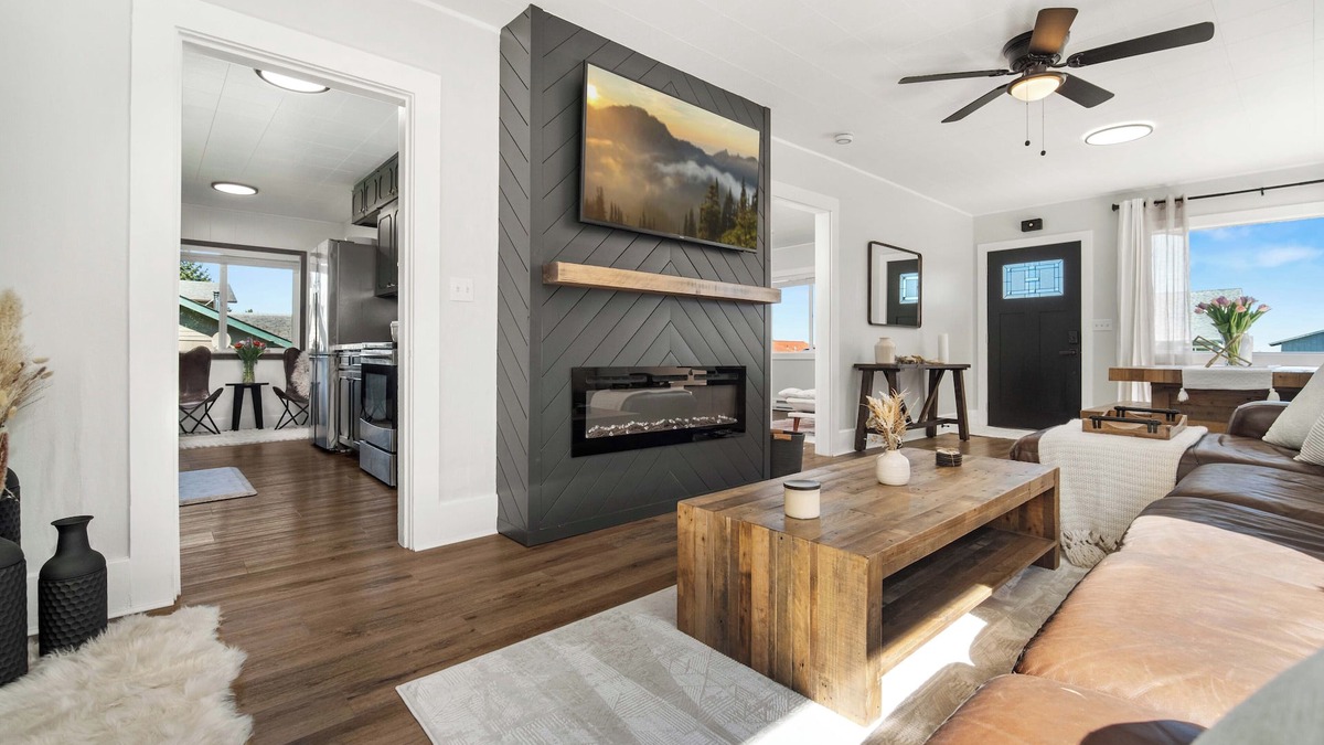 Port Angeles House | Olympic Haus by MM Signature Stays Near ONP in Port Angeles, WA