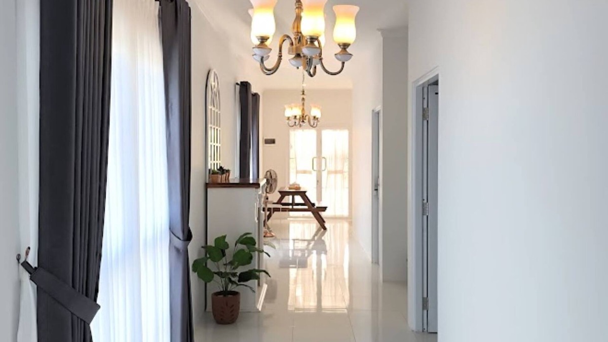 Banjarasri Hotel | Omah Putih Menoreh