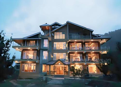 Jagatsukh Hotel | Omavya Hotel Manali