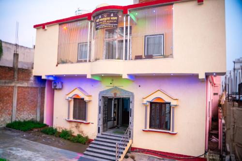 Faizabad House | Omji Char Bhuja Dham Ashram - 2km from Ram Temple