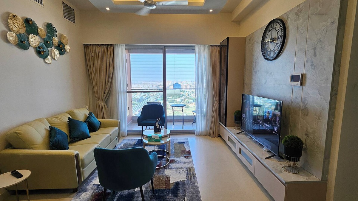 Perungudi Apartment | OMR Vista, High Floor|Luxury Stay|Clsoe to WTC