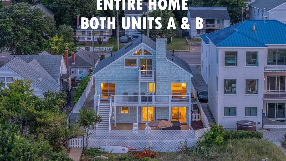Bayview House | On Beach 5BD+7BA: Sauna|HotTub|Billards|FencedDeck
