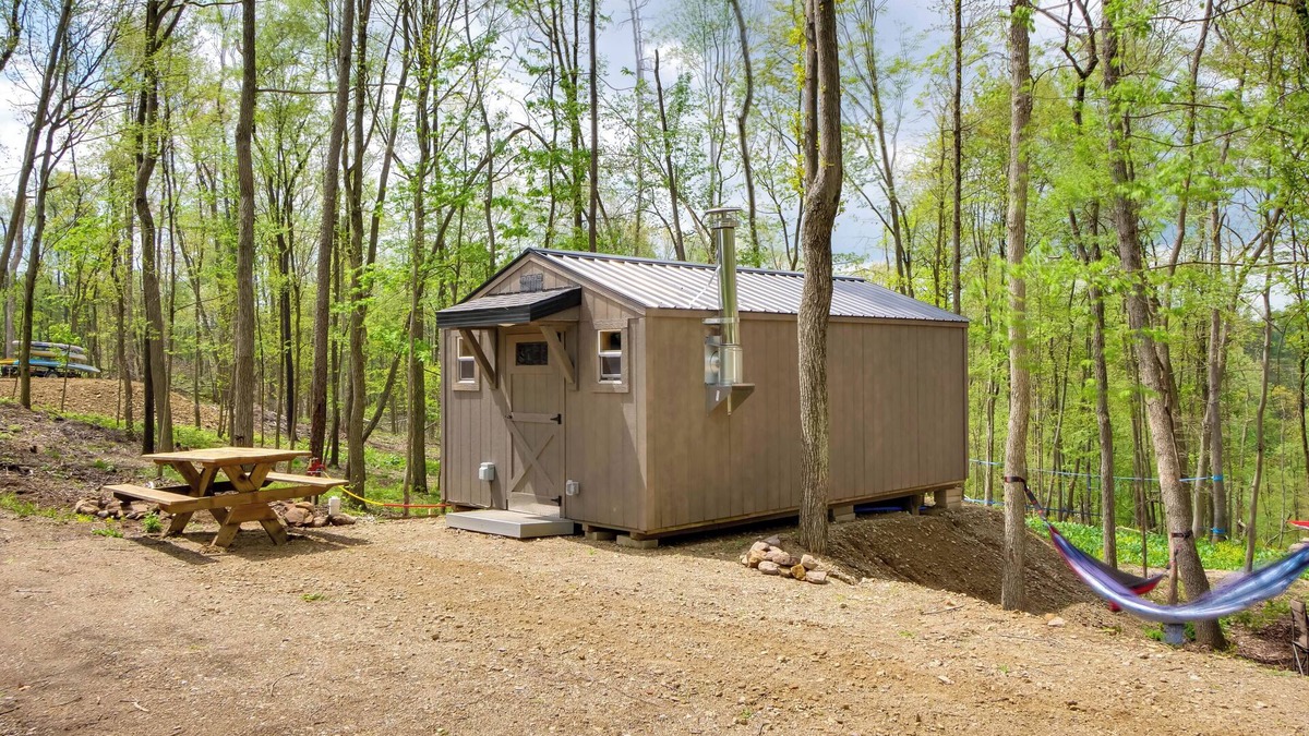 Blissfield Apartment | On-Site Trails to Mohican River: Tiny Home Retreat