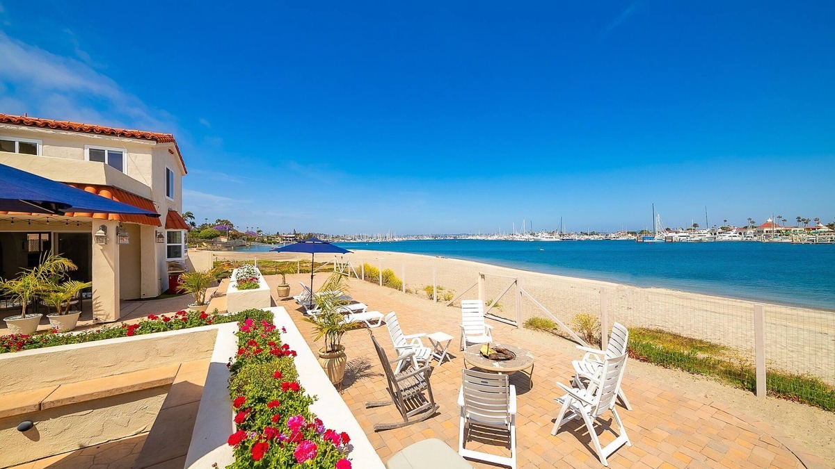 La Playa House | On The Beach Casa - Beautiful Spanish style adobe, with private front row bay access.