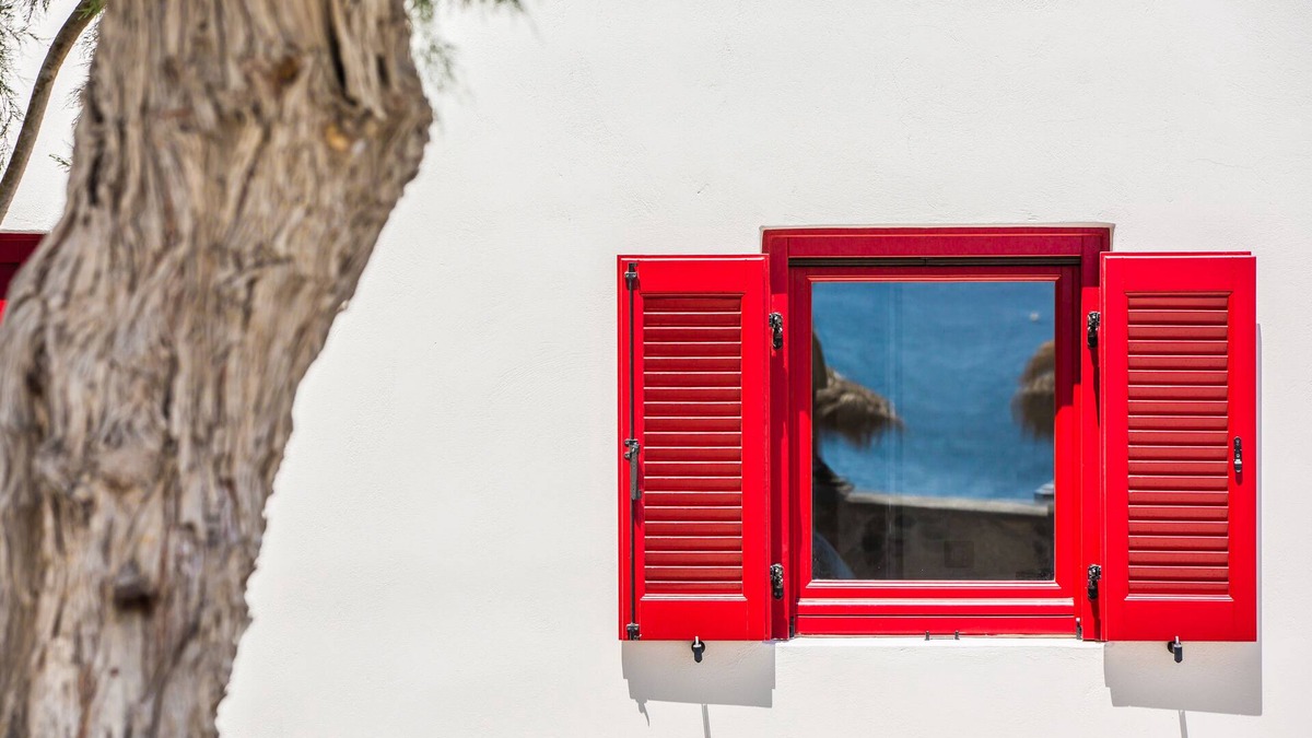 Perissa House | On the beach!