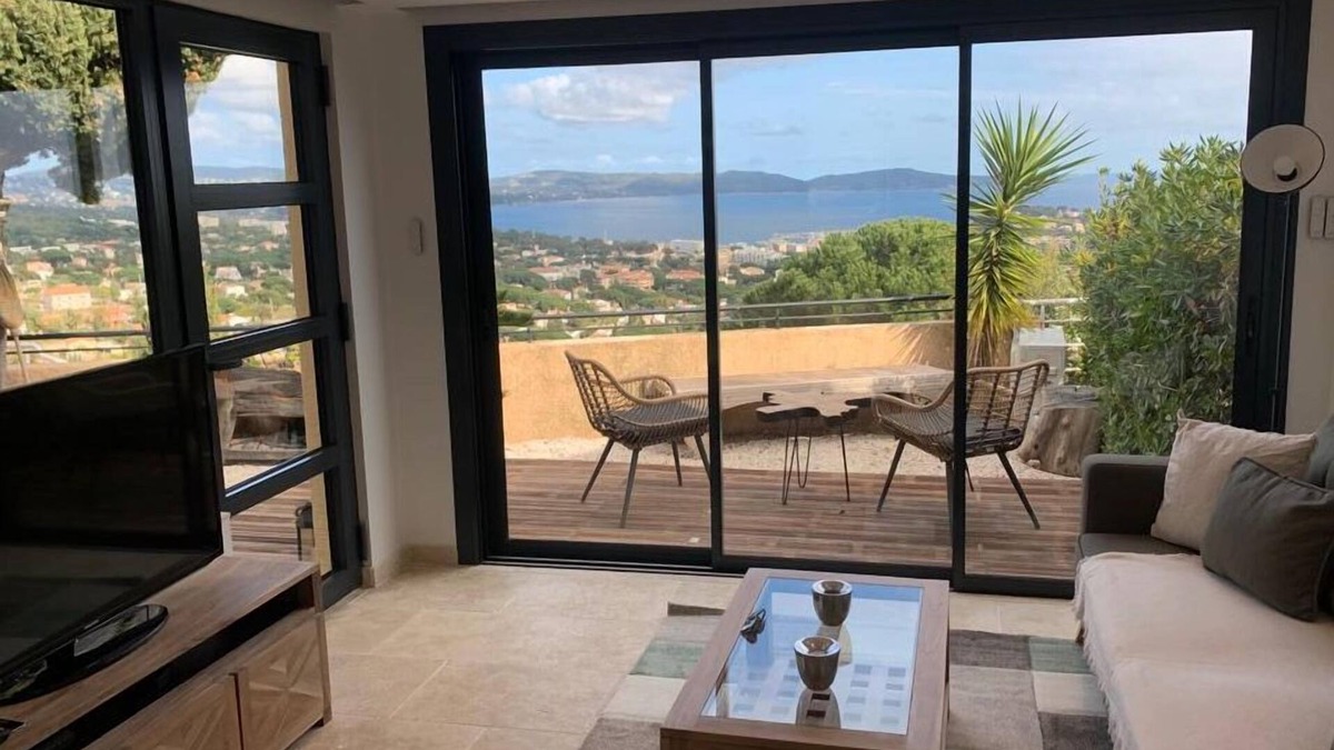 Cavalaire-sur-Mer Apartment | On the heights of Cavalaire, apartment with exceptional sea view