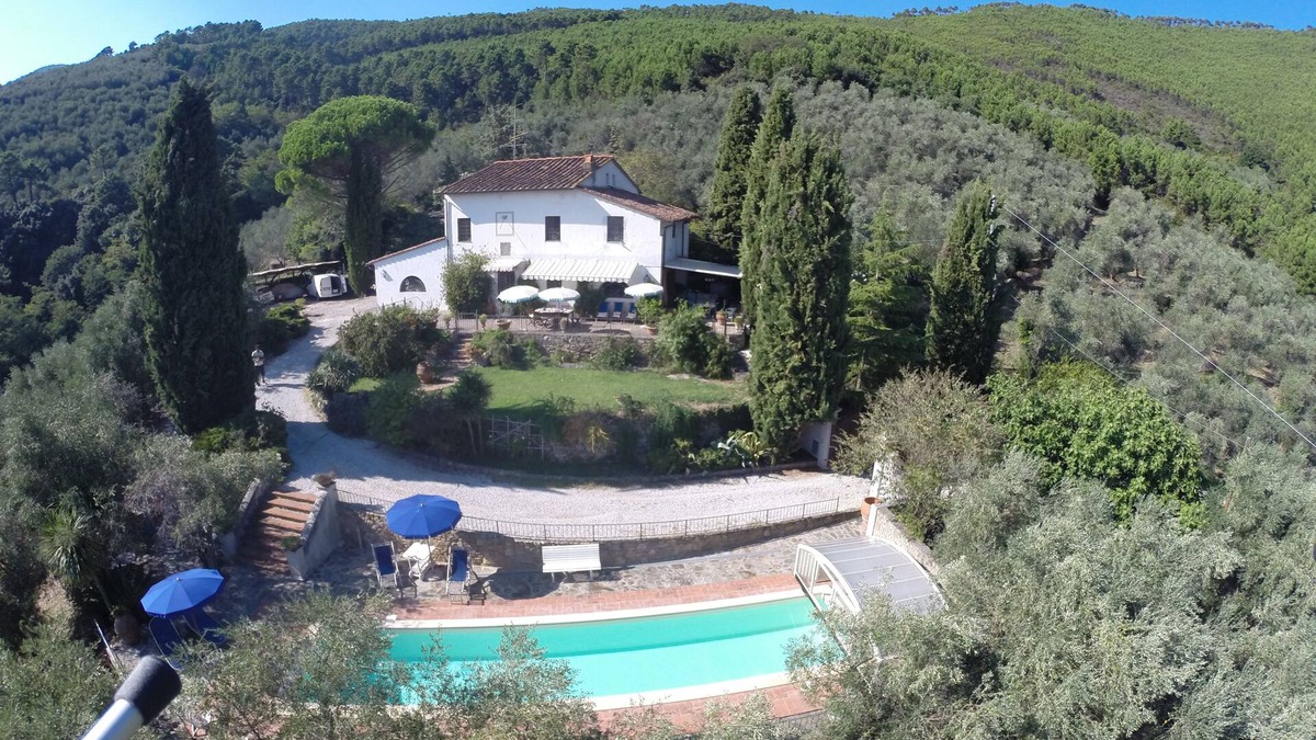 Vicopisano Villa | On the Hills Pisa-Lucca, Poetic Villa Salt Pool, Pace, Nature, poetry