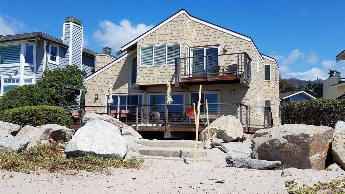 Padaro Lane House | On the Sand in Carpinteria